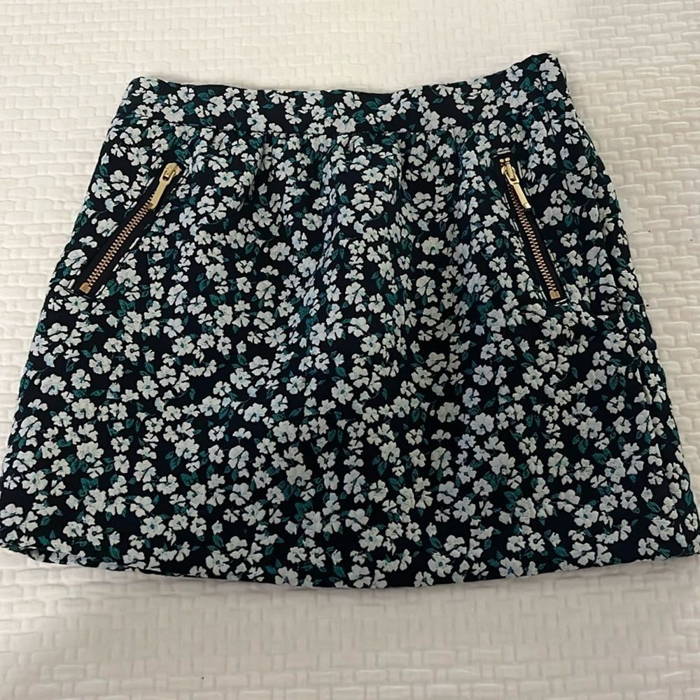 JANIE AND JACK PRINT SKIRT SIZE 5